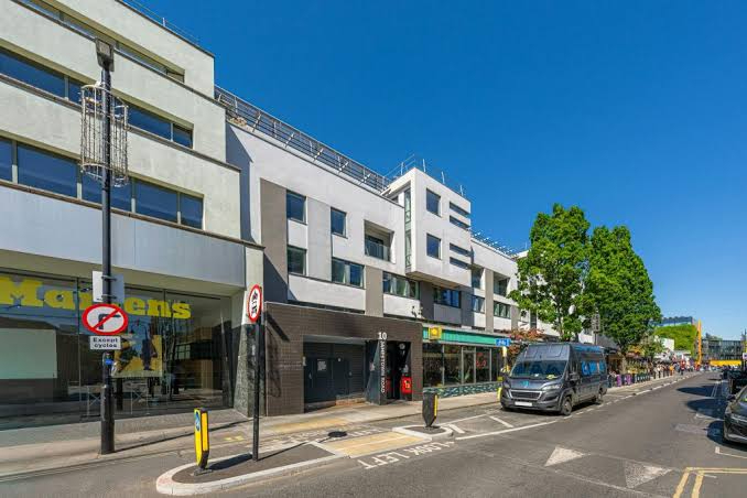 10 Jamestown Road Camden