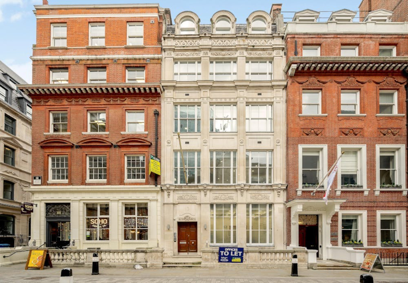 13 Austin Friars