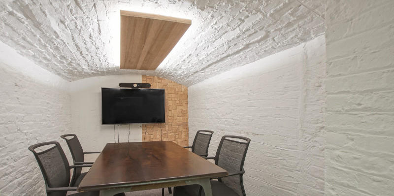 13-21 Curtain Road