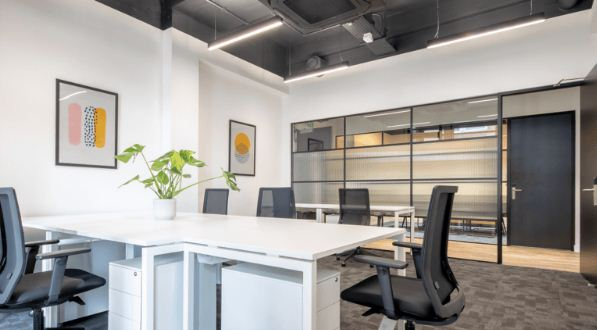 156 Blackfriars Road