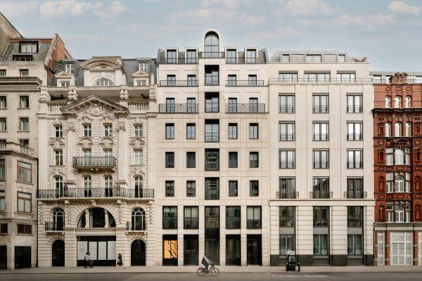 26 St. James's Square