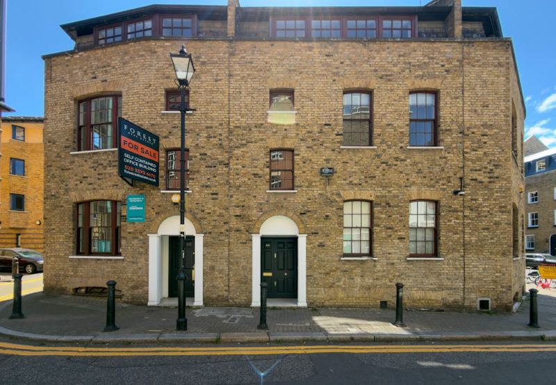 44 Clerkenwell Close
