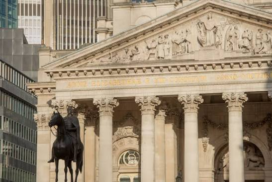5 Royal Exchange Avenue