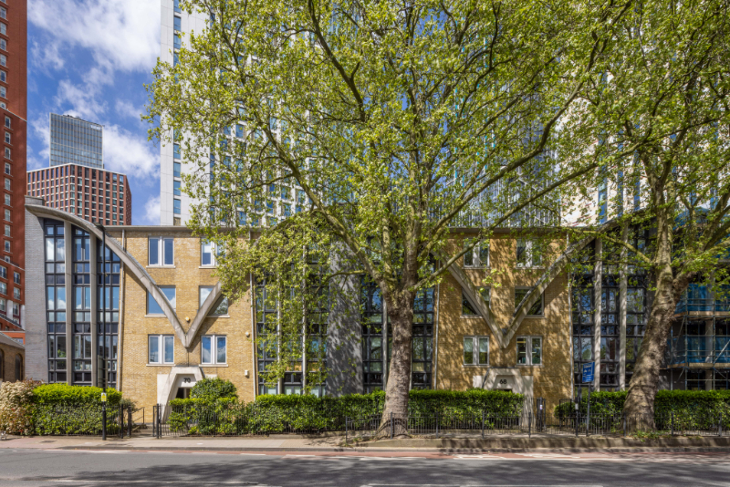 70 South Lambeth Road