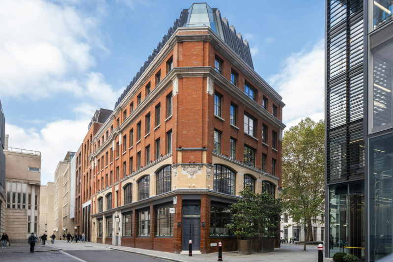 90 Bartholomew Close