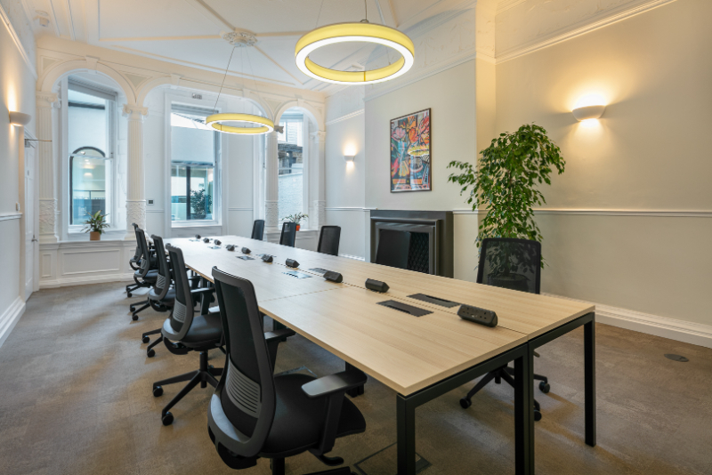 Hale House (42 Portland Place)